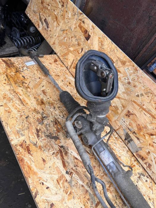 Рульова рейка Toyota Corolla Verso Avensis T25 442000F021