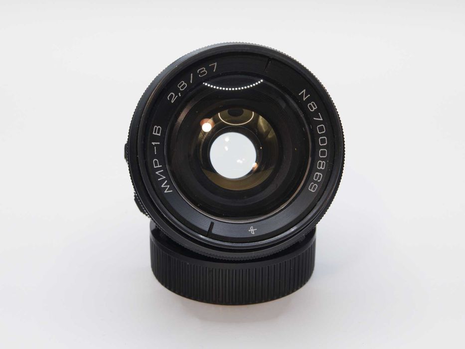 Lente Soviética Mir 1B 37mm f/2.8 Grande Angular M42