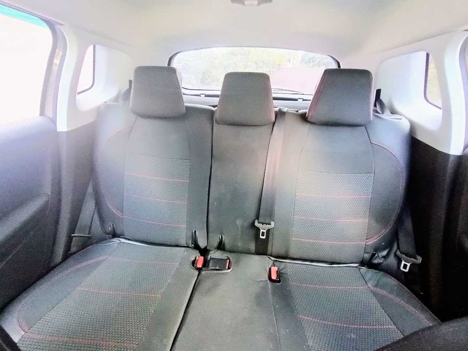 Продам Peugeot 2008  економічний та надійний кросовер для міста