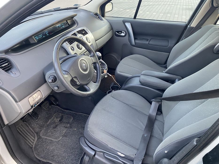 Renault scenic Lift NISKI PRZEBIEG
