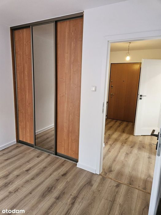 Mieszkanie 3pokoje 60m 1 piętro ul. Czarnieckiego + garaż
