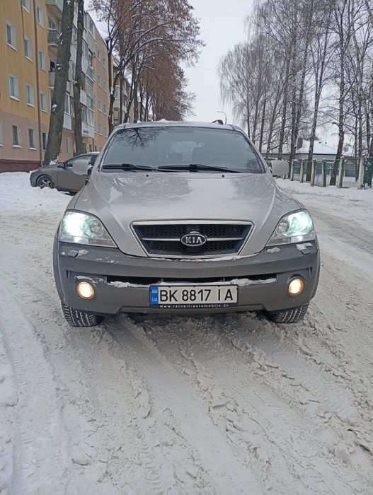 Продаю машину в гарному стані