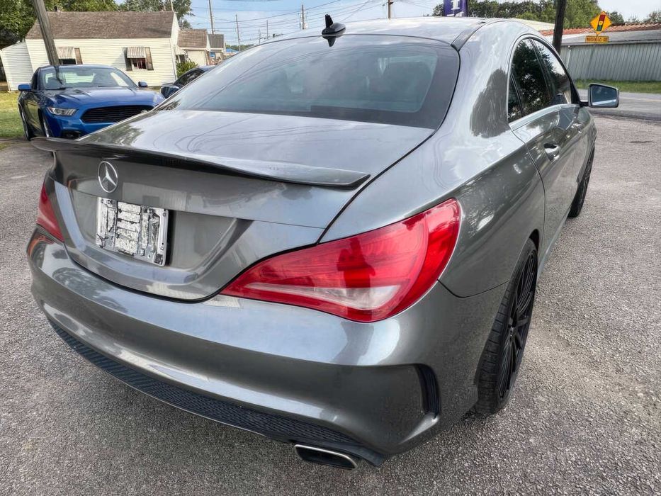 Mercedes-Benz CLA 250      2014