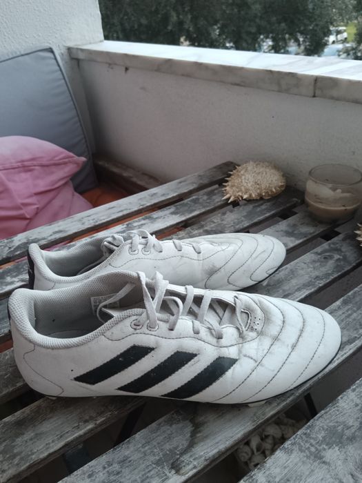 Chuteiras adidas 44