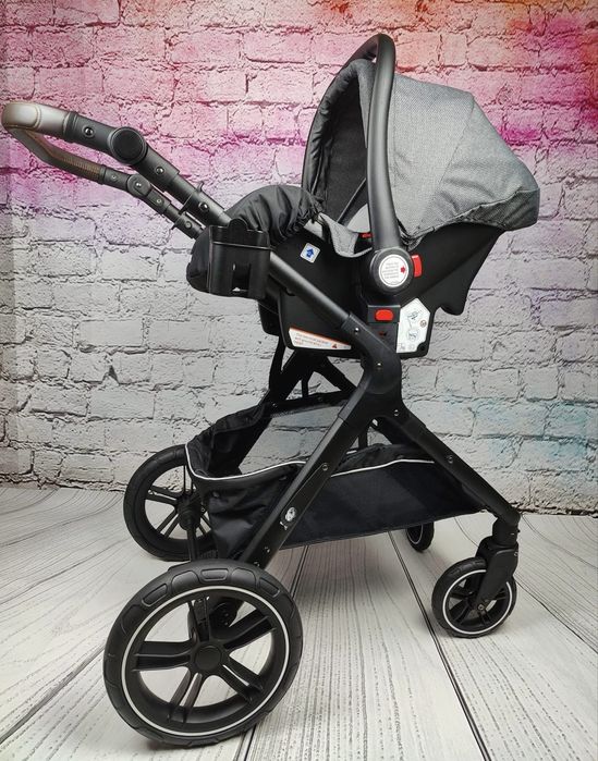 *** CARRINHO DE BEBÉ TRIO ** 3 em 1 ** NOVO ** Grande Promoção ***