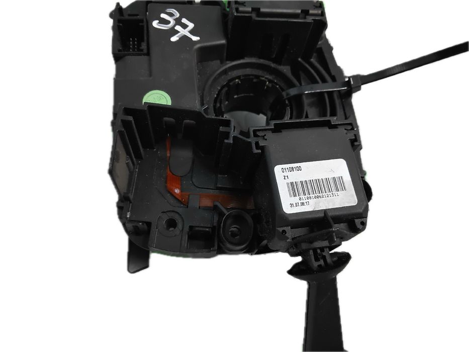 Conjunto / manetes de luzes e limpa vidros BMW 1 (E81)