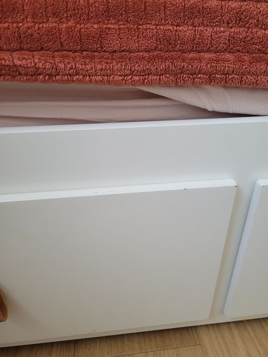 Leżanka Ikea Hemnes