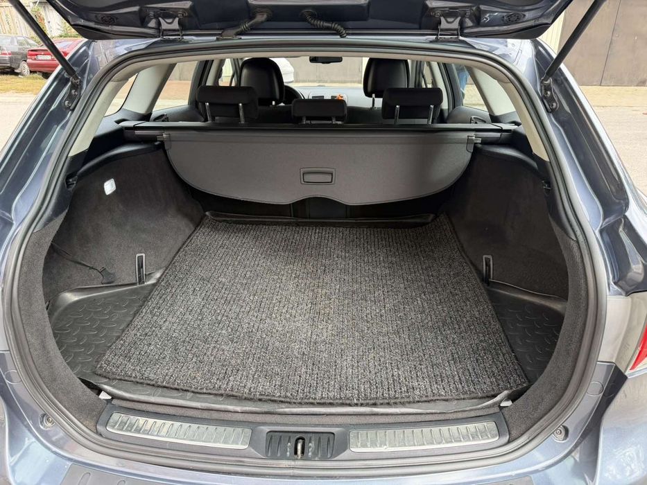 Toyota Avensis у відмінному стані