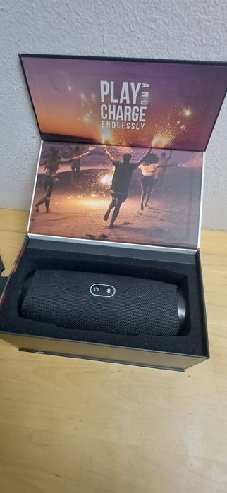 JBL Charge 4 com Caixa Original