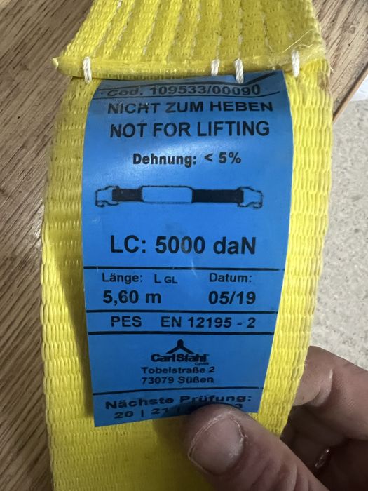 Ремінь  стяжка  вживане в хорошому стані