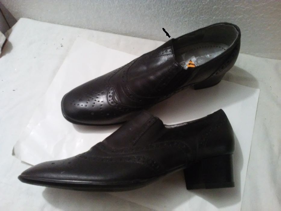 buty SKÓRA! czółenka, NOWE 38/39 Jenny by Ara; wsuwane