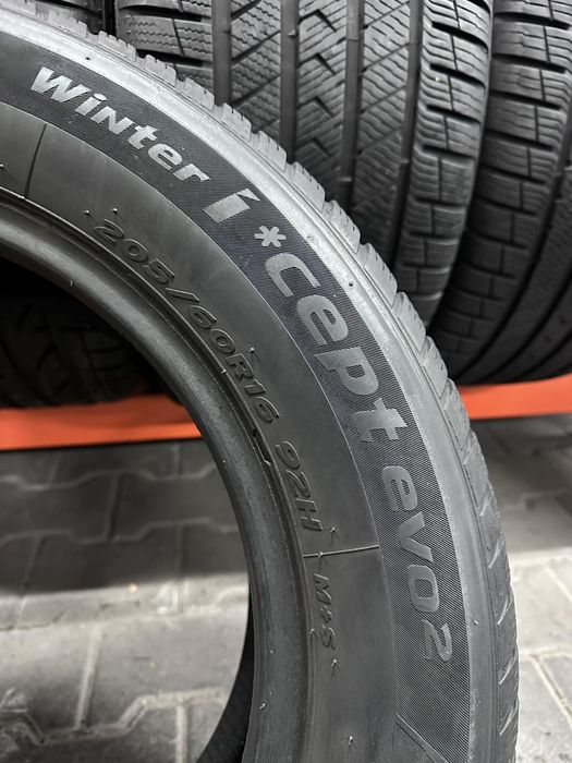 Шини Резина Зима 205/60 R16 92H Hankook Winter Icept Evo2