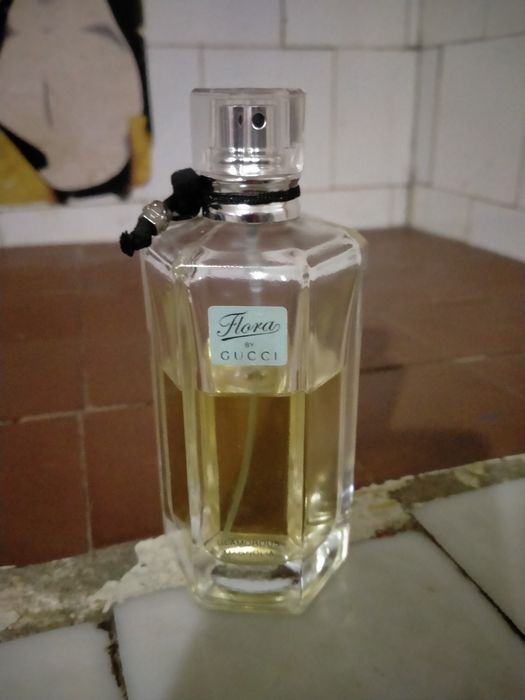 Продам духи ,почти новые