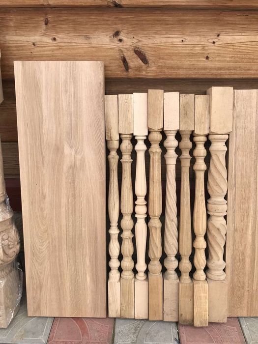 Балясини, перила, сходинки, підсходинки