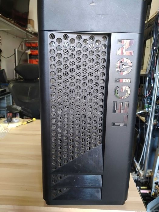 Lenovo Intel i5-8400/ Nvidia RX580 8GB /SSD 256GB / HDD 1TB/ 16GB RAM/