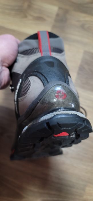 Salomon Quest 4D Gore-Tex 44,5