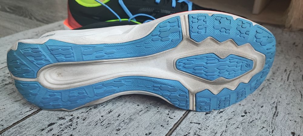 Кросівки ASICS ff blast