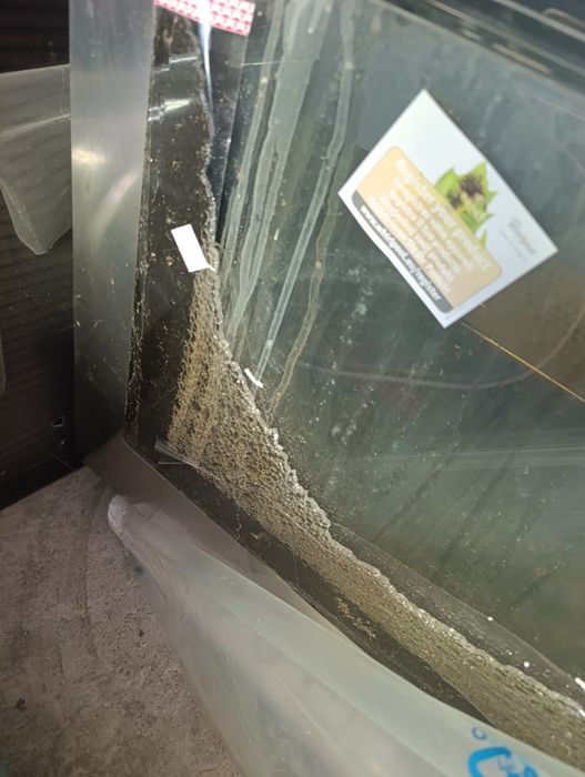 Духовой шкаф whirpool (разбито стекло)