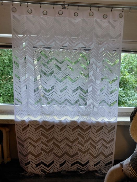 Firana żakardowa na przelotkach  150 x 250 - nowa z metką