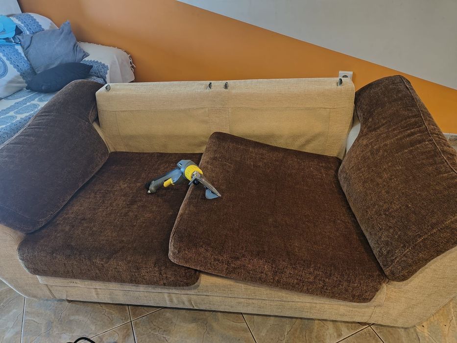 Limpeza tapetes sofás colchões tecidos