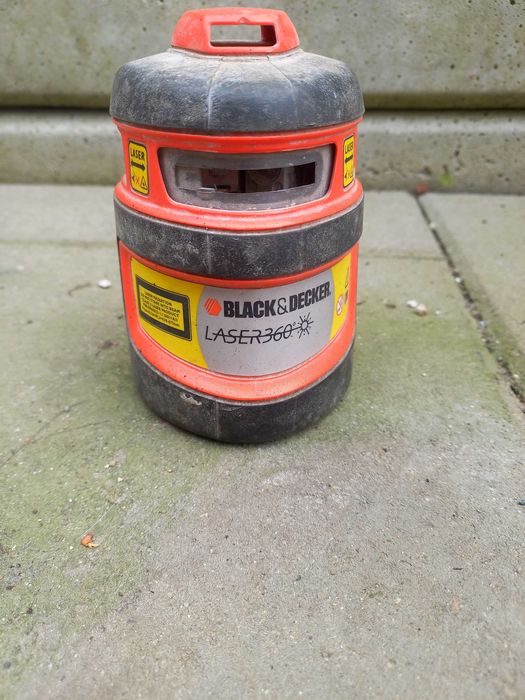 Poziomica laserowa Black&Decker LZR4 360°