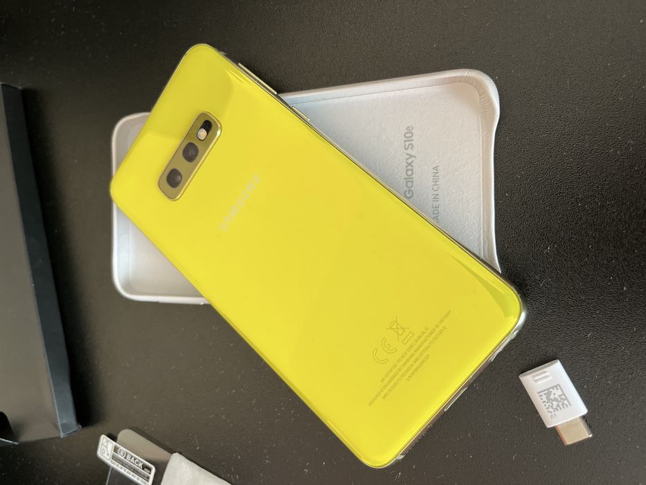 Samsung s10e żułty