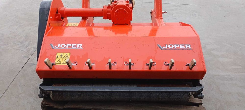 Trator Hurliman 45 cv Vinhateiro