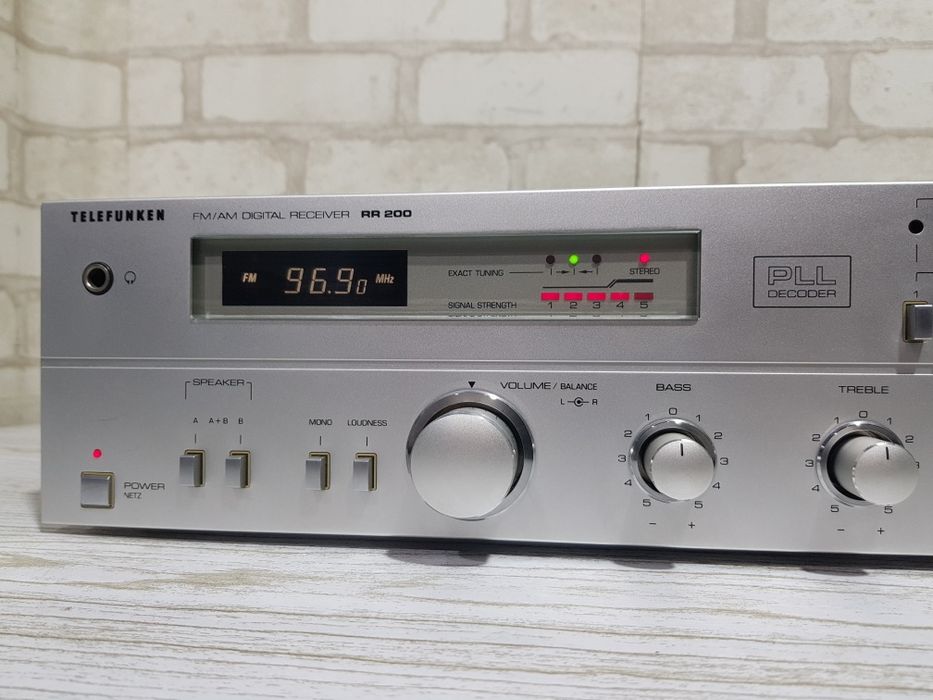 Стерео ресивер TELEFUNKEN RR200, *2x60 Вт, б/у з Німеччини