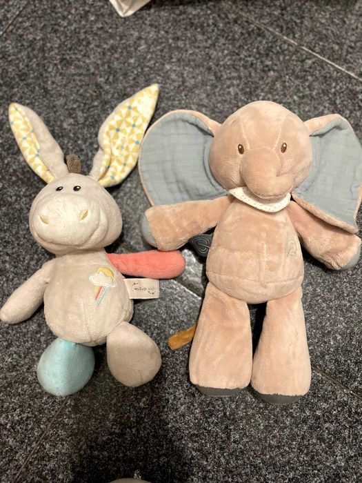 Dois Peluches para Bebes em bom estado