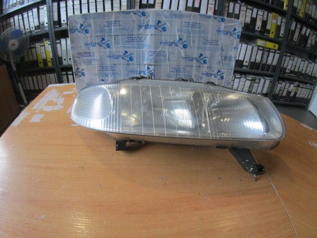 Ótica / farol direita ROVER 400 Sedan (RT)