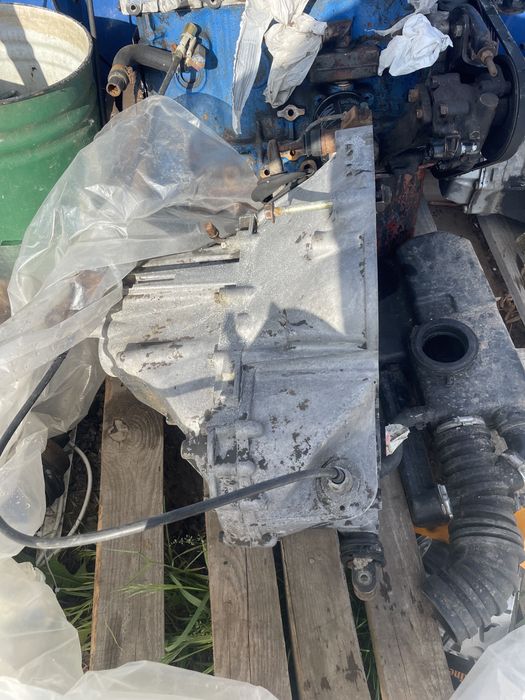 Коробка Ниссан Блюберд коробка передачь