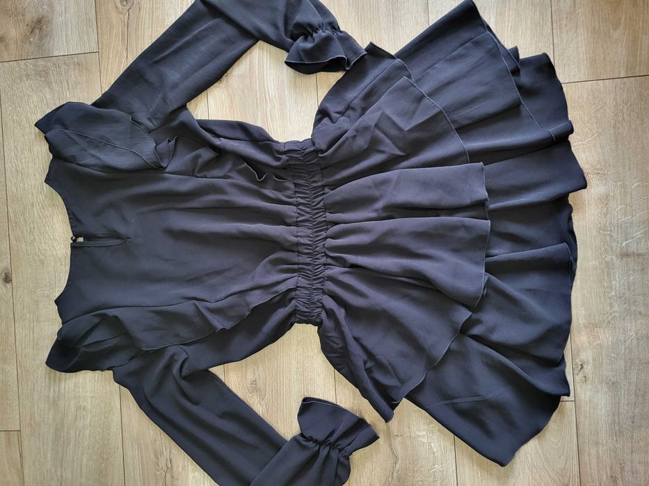 Prześliczna sukienka czarna LaLu r. M (r. 38-2) stan  nowa