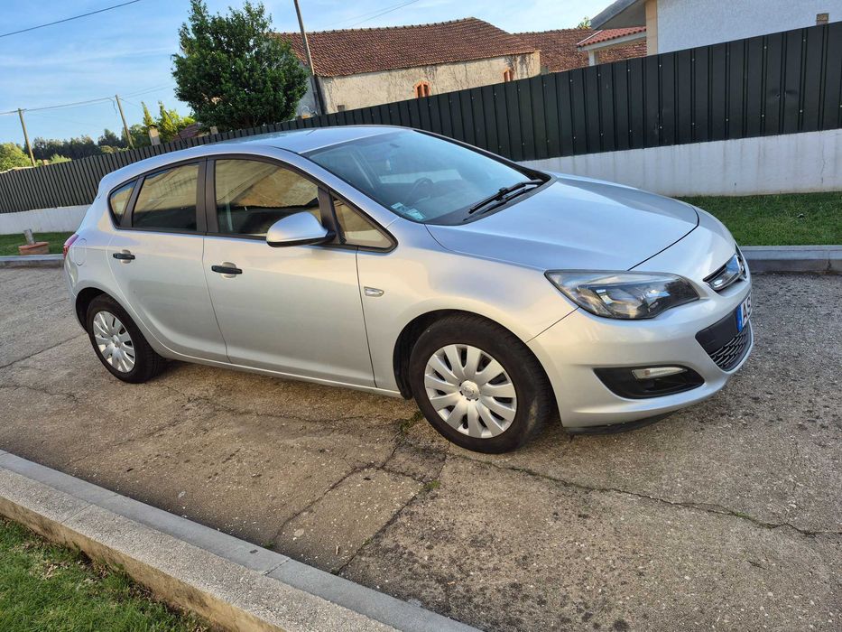 Opel astra J 1.3
