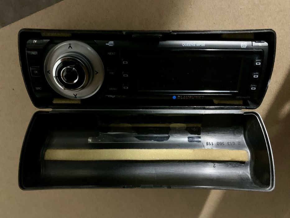 Radio samochodowe Blaupunkt Queens MP56