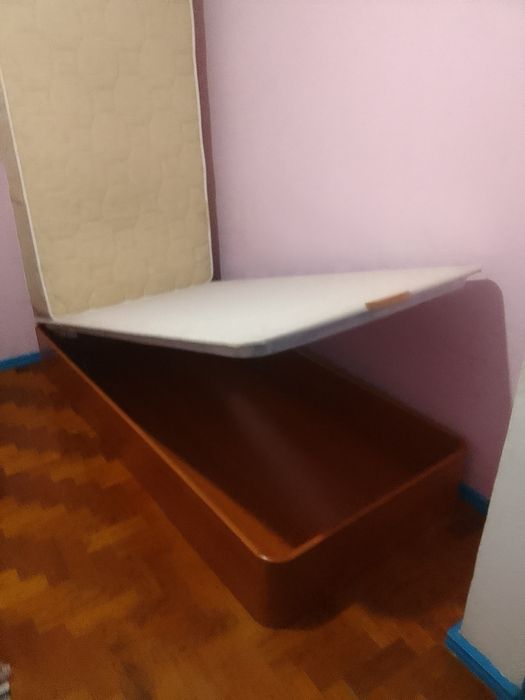 Cama solteiro €420