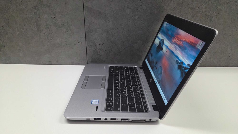 Mały HP EliteBook 820 i7 6600U ram 8GB dysk 256SSD Laptop Win11 FHD