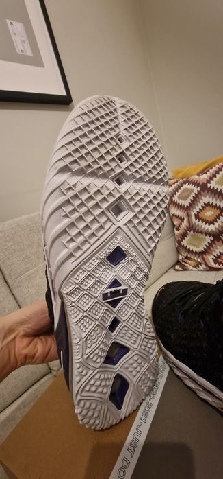 Nike Lebron XVIII, Lakers, 45,5/11,5, stan idealny