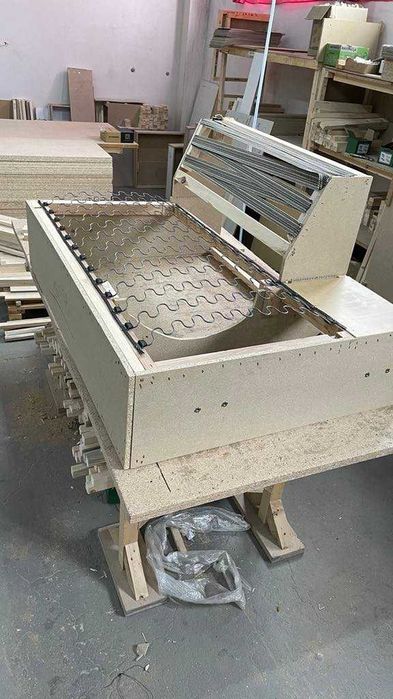 Producent stelaży szuka tapicerni chętnej do wpółpracy