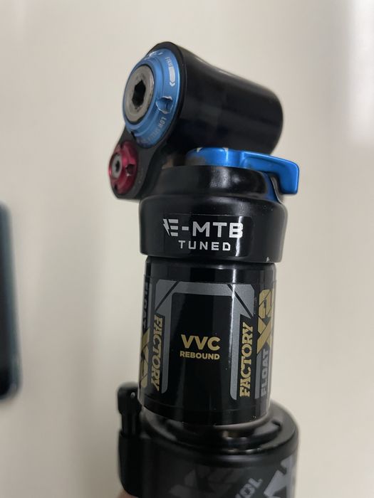 Fox float X2 factory 230x6564585322996737123