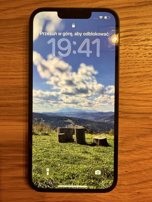 Iphone 16e - marzec 2026