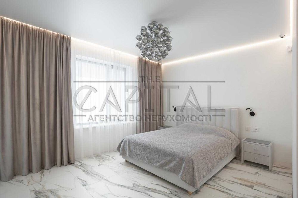 Продам автономний будинок 320м2 з бомбосховищем/басейном в с.Щасливе