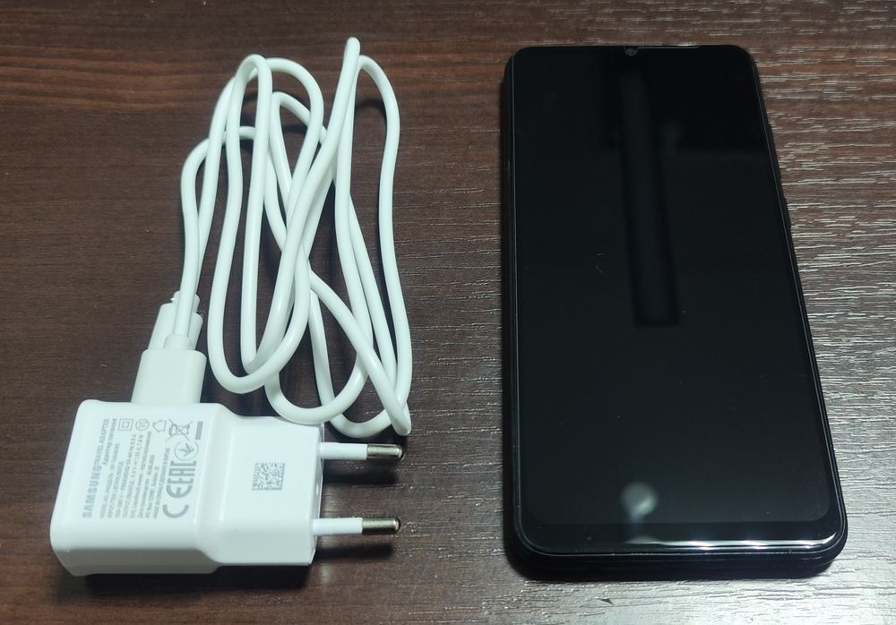 Samsung Galaxy A04e 3/32Gb (SM-A042FZKDSEK)