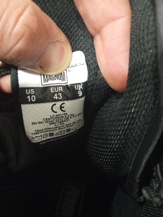 Botas Magnum tamanho 43