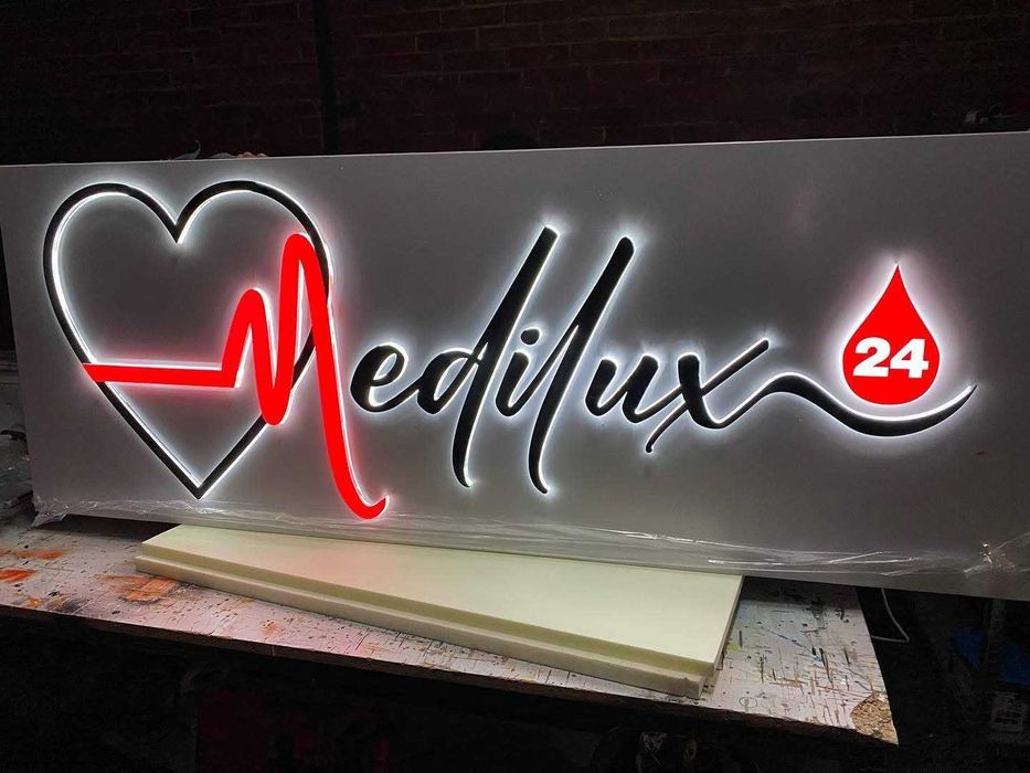 Kaseton podświetlany LED Szyld Litery 3D LED LOGO