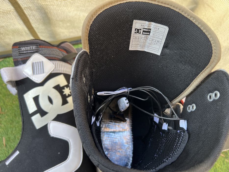 Сноубордичні черевики 43-44, DC MUTINY SNOWBOARD BOOTS