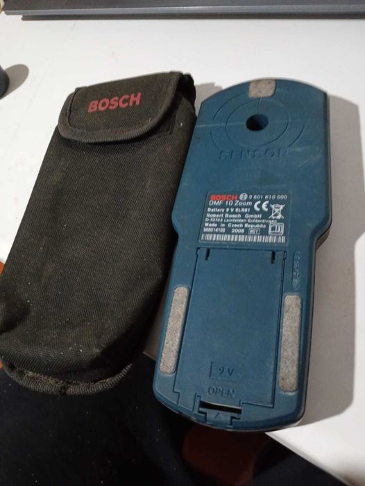 Детектор прихованої проводки BOSCH