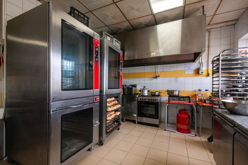 Trespasse de Padaria e Pastelaria com Fabrico próprio em Viseu