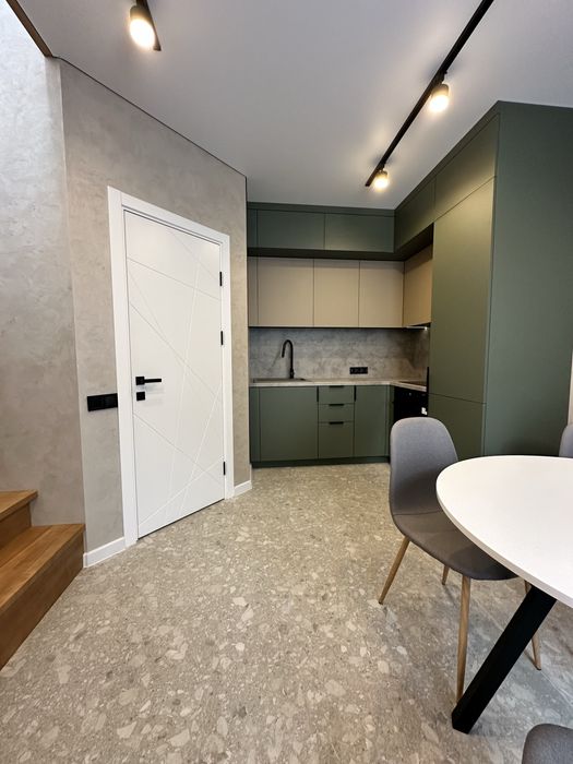 ‼️ ПРОДАЖ ТАУНІВ З РЕМОНТОМ ‼️