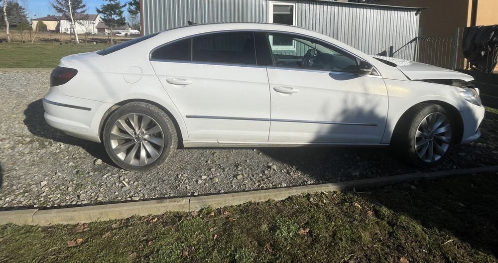 Pilnie Sprzedam Vw passat cc.   Cena do negocjacji