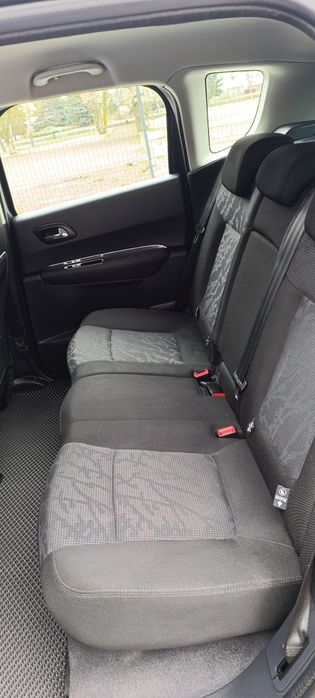 Пежо 3008 1,6 бензин